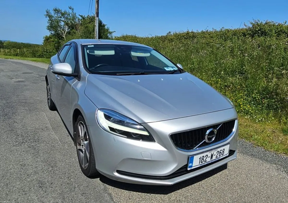 2018 Volvo V40 D2 Fresh NCT 2028 - Image 1