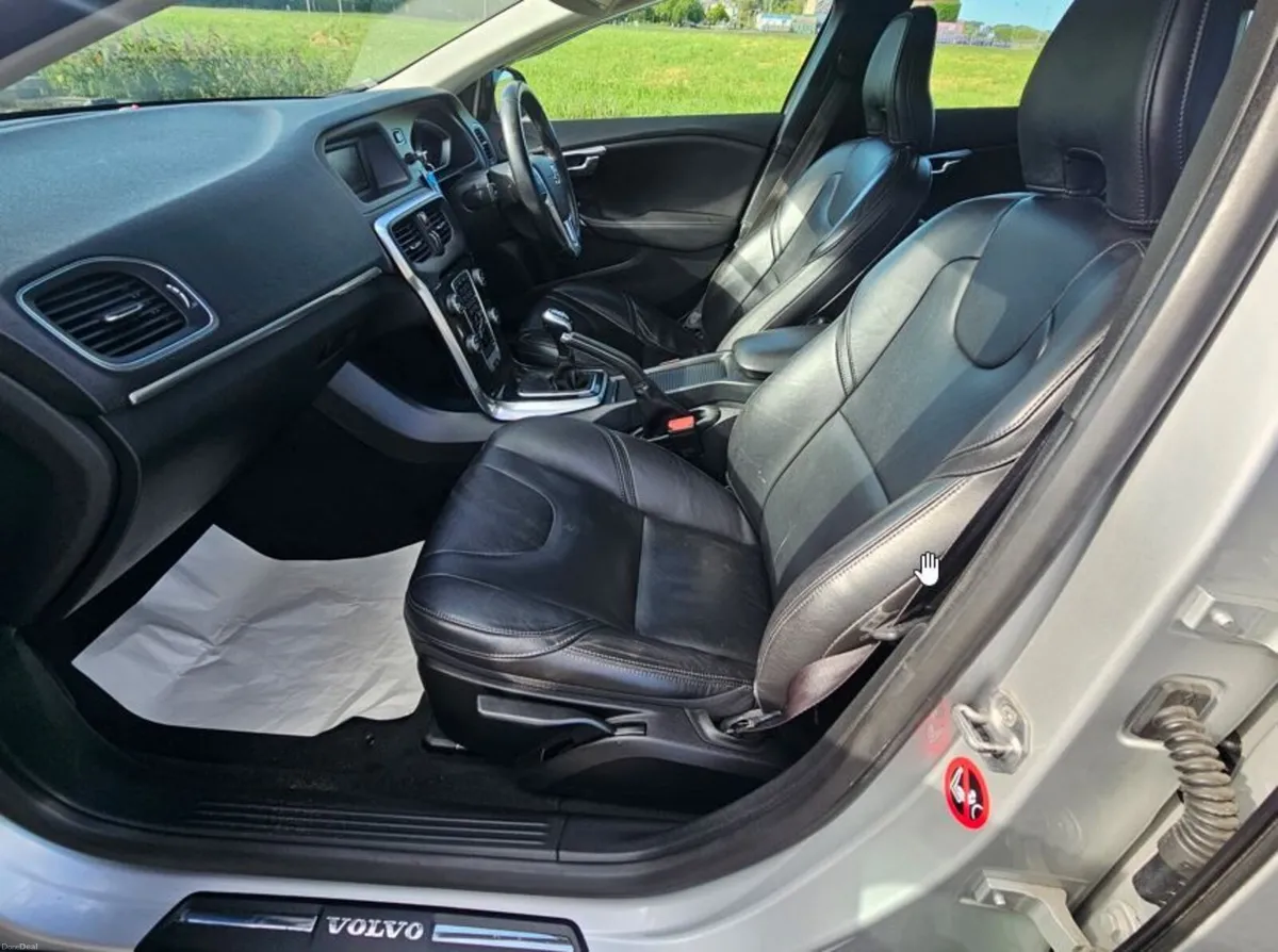 2018 Volvo V40 D2 Fresh NCT 2028 - Image 6