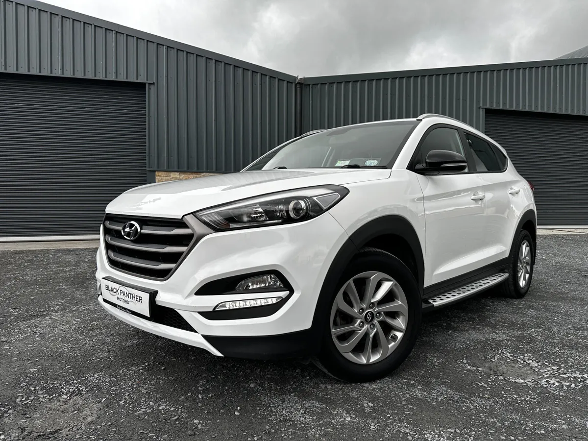 Hyundai Tucson 181’ Executive LOW MILEAGE - Image 2