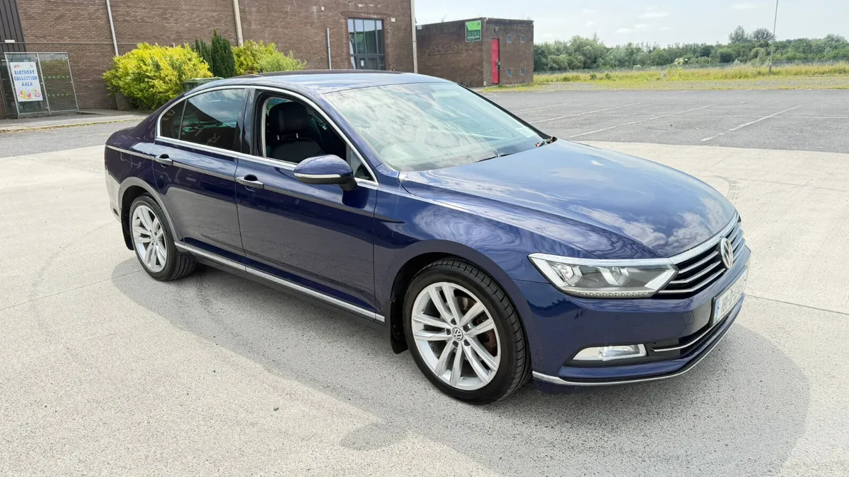 2018 VOLKSWAGEN PASSAT AUTOMATIC LOW KMS - Image 3