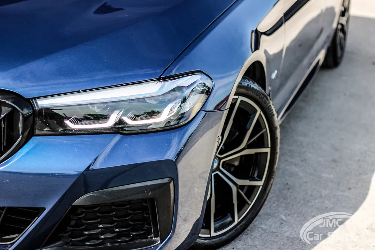 2021 BMW 5 SERIES PRO PACK LCI - Image 2