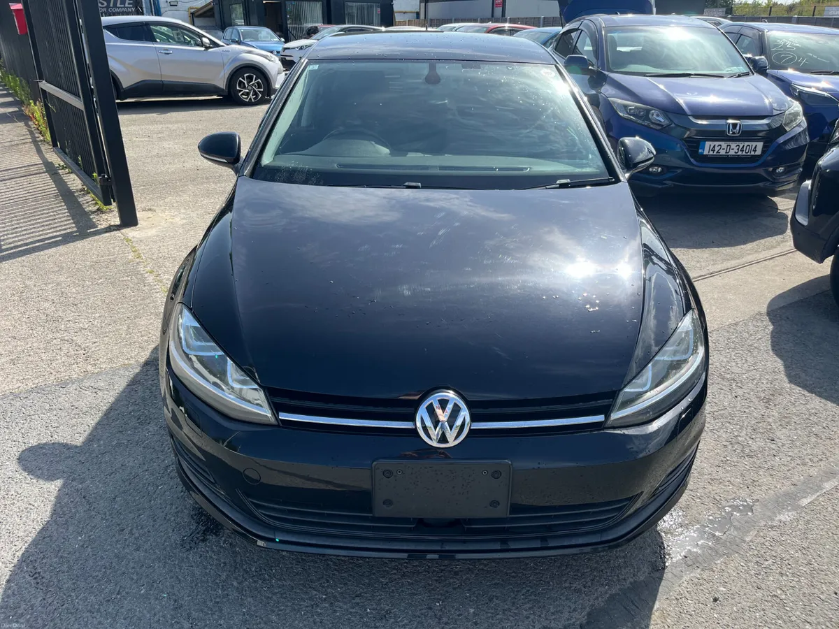 VOLKSWAGEN GOLF 2015, 1.2 TSI 5DR AUTO LOW KMS - Image 2