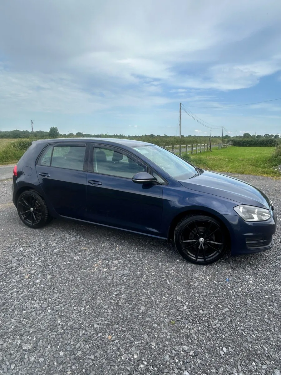 Volkswagen Golf TDI BlueMotion - Image 4