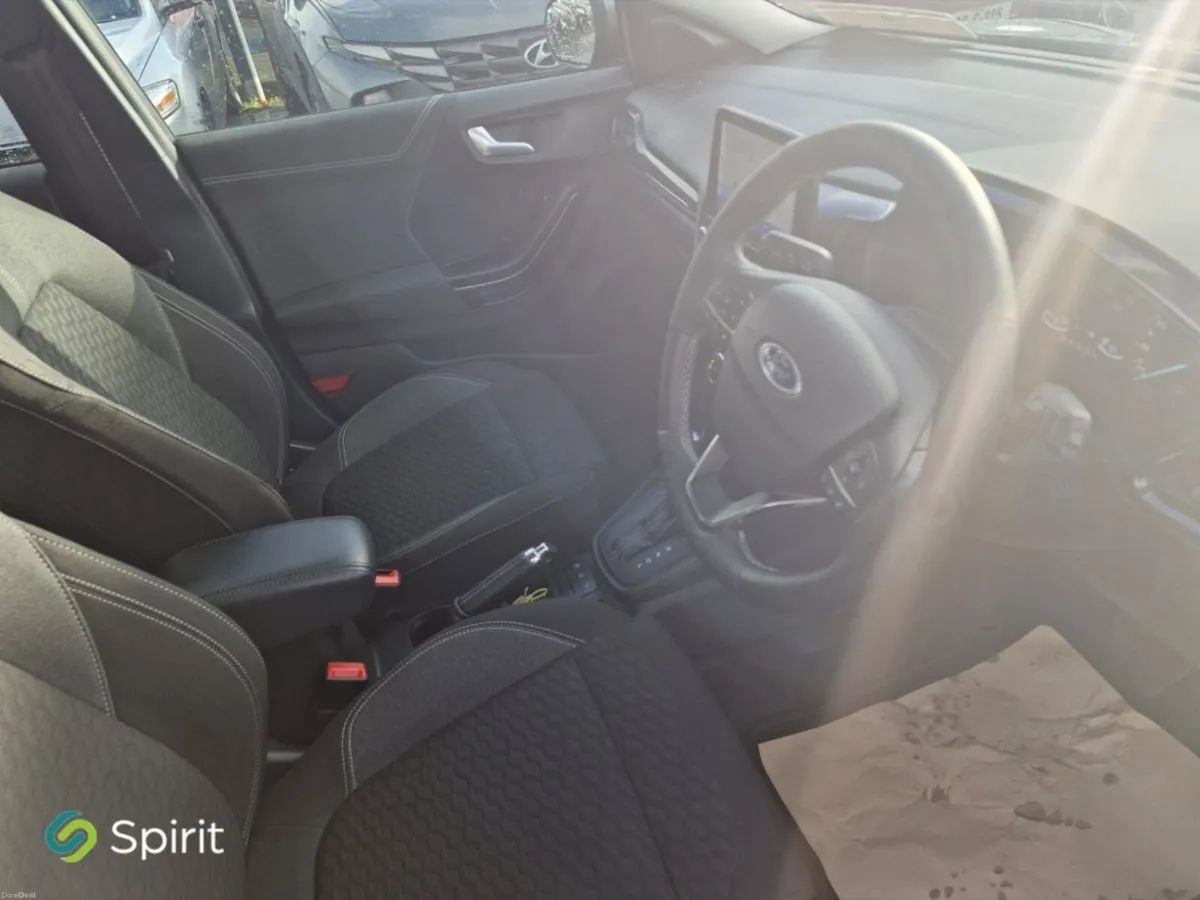 Ford Puma 1.0L EcoBoost Hybrid 125PS Titanium Auto - Image 4