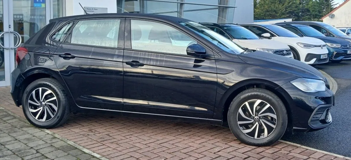 Volkswagen Polo Life 1.0 TSI 95HP **AUTOMATIC, APP - Image 2
