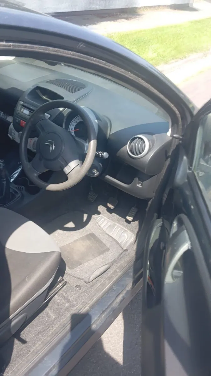 Citroen C1 2013 low mileage - Image 2