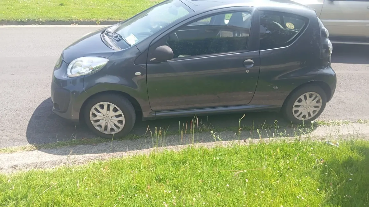 Citroen C1 2013 low mileage - Image 1