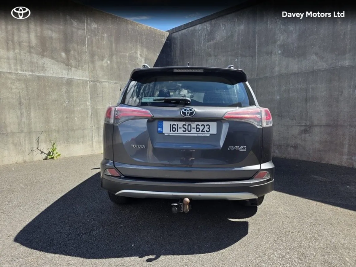 Toyota RAV4 RAV4 2.0D-4D LUNA - Image 4