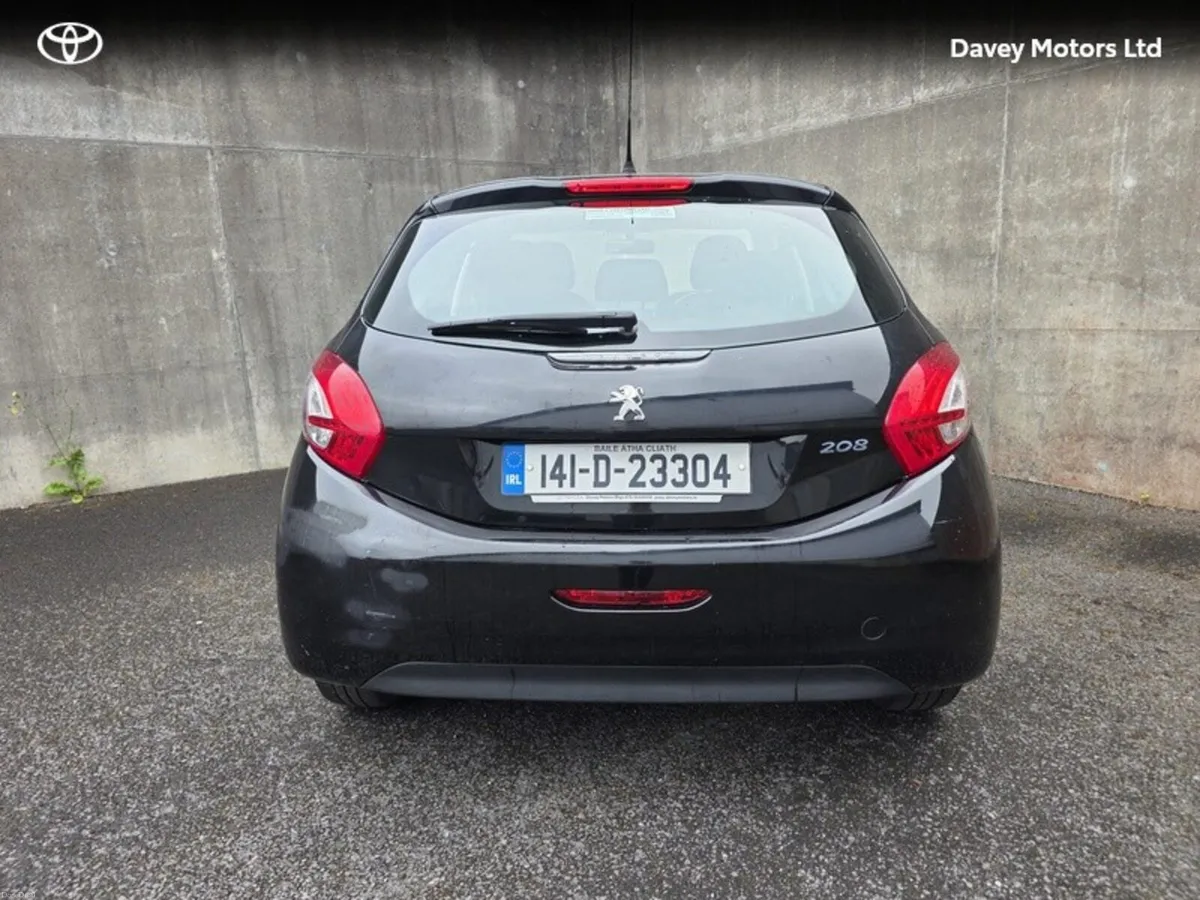 Peugeot 208 ACCESS 1.4 HDI 4DR - Image 4