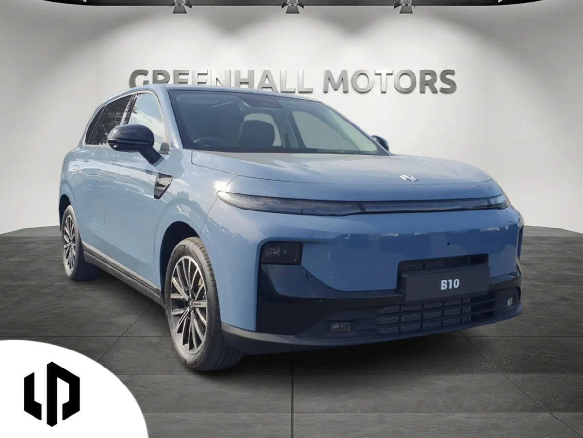 Leapmotor B10 Hybrid EV Design - Image 2