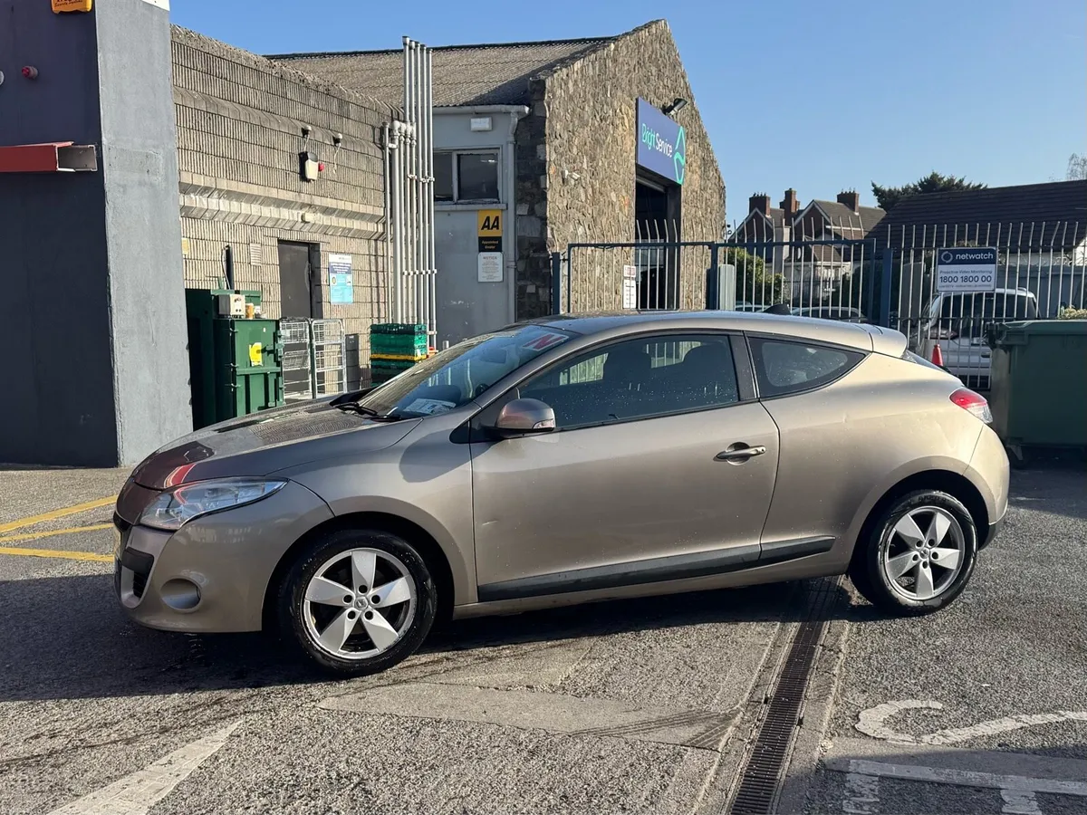 Megane Coupe - Image 1