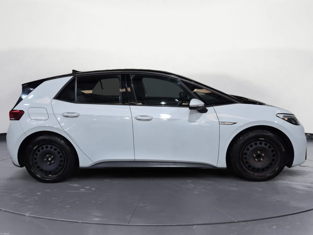 Volkswagen ID.3 PRO 107 KW LIFE 58KWH 145HP 5DR AU - Image 4