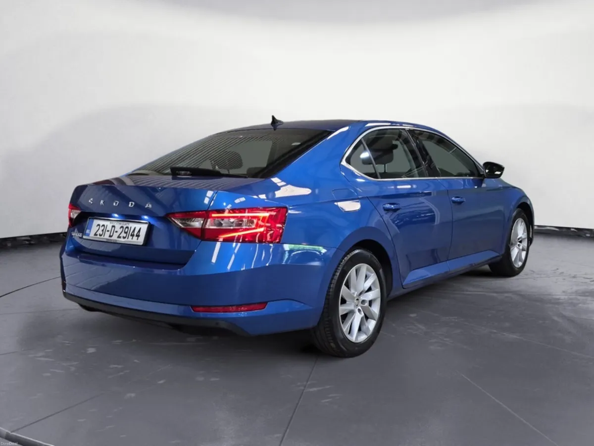 Skoda Superb Ambition 2.0 TDI 150HP Auto - Image 5