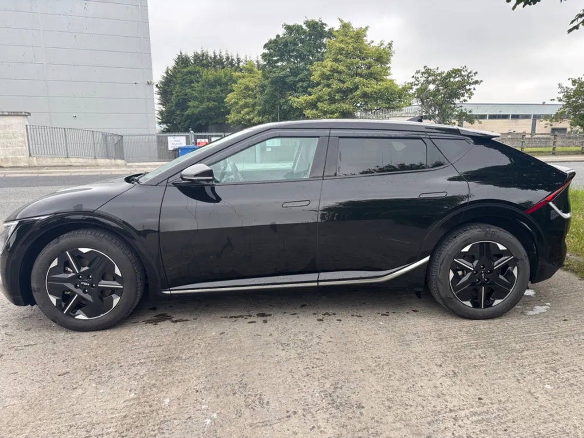 Kia EV6 PE EARTH - Image 3