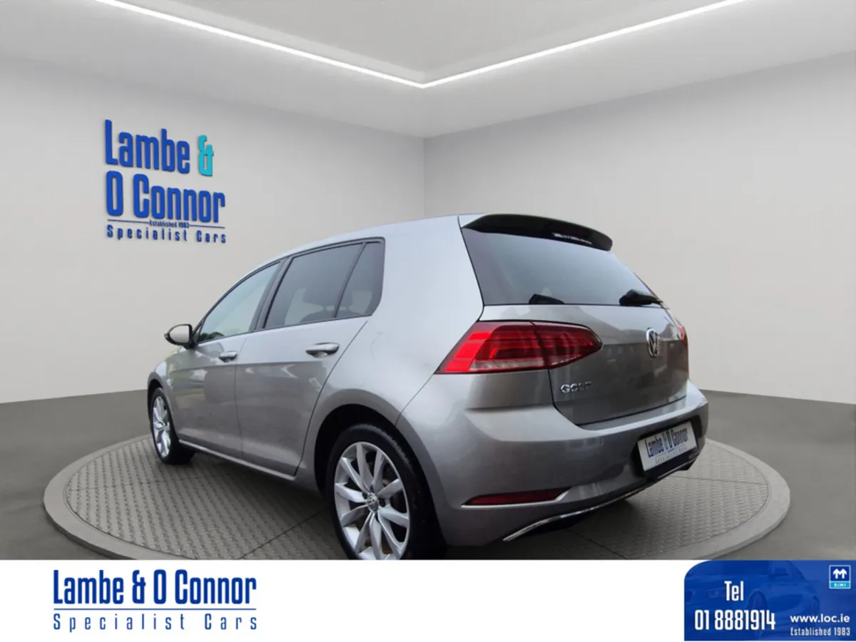 Volkswagen Golf 1.2 AUTOMATIC *** REVERSE CAMERA * - Image 4