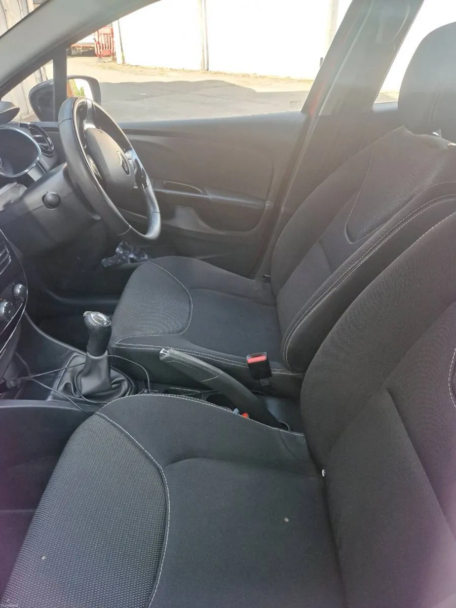 Renault Clio 2014 - Image 3