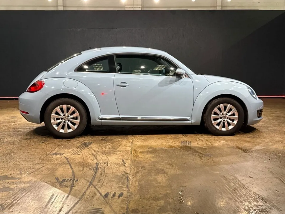 Volkswagen Beetle 1.2 AUTOMATIC - FACTORY ALLOYS - - Image 3