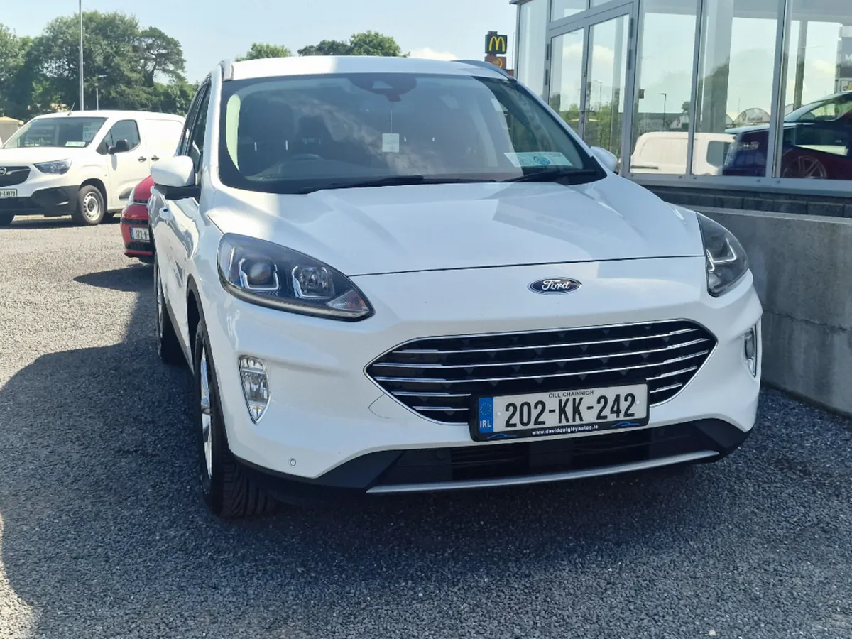 Ford Kuga Titanium 5D 1.5TD120 S6.2 M6 F - Image 2
