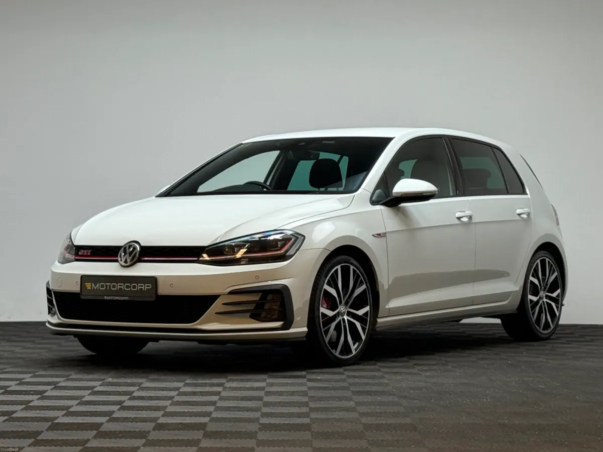 Volkswagen Golf GTI 2.0 - Image 3