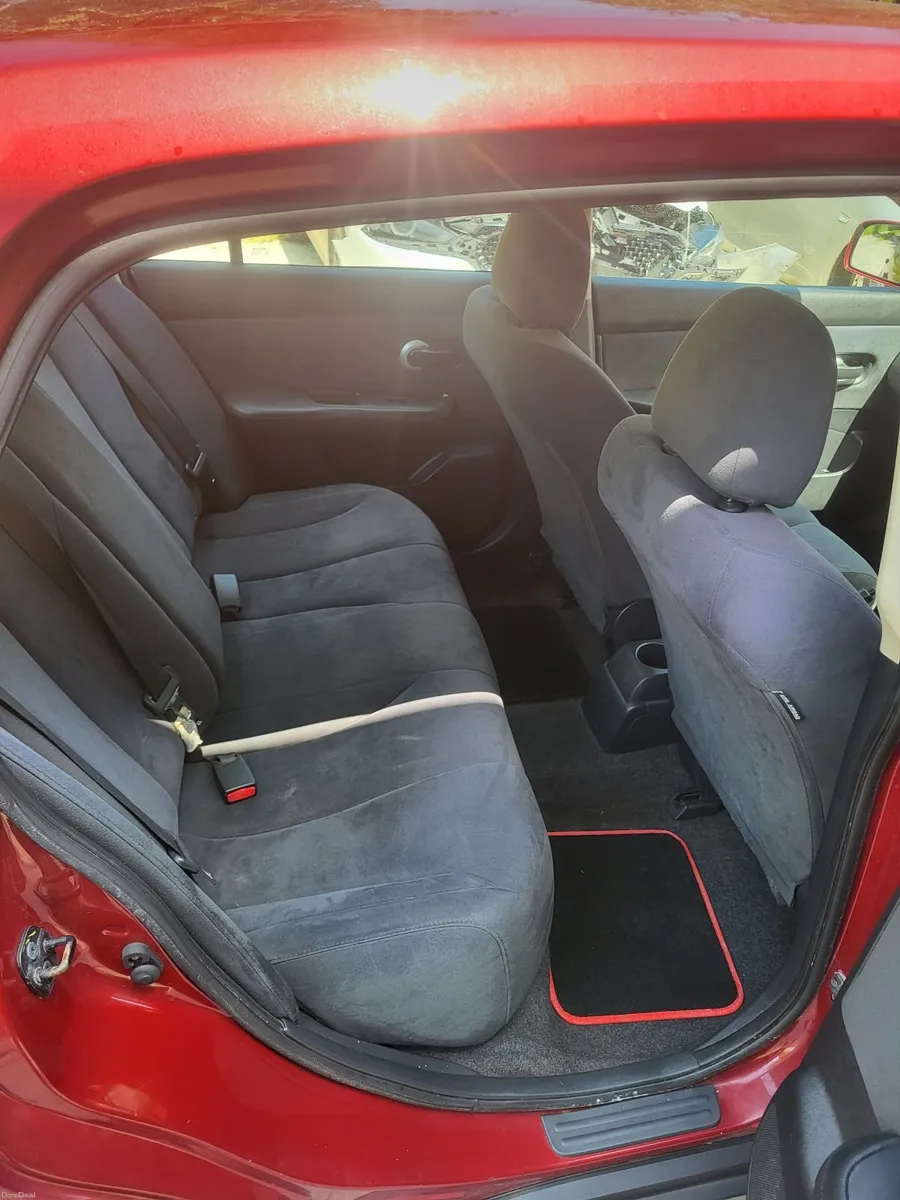 Nissan Tiida new nct - Image 2