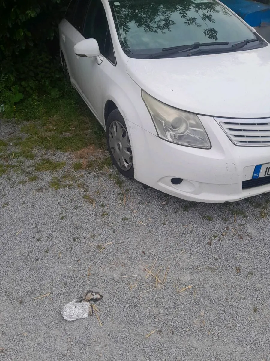 Car - Image 3