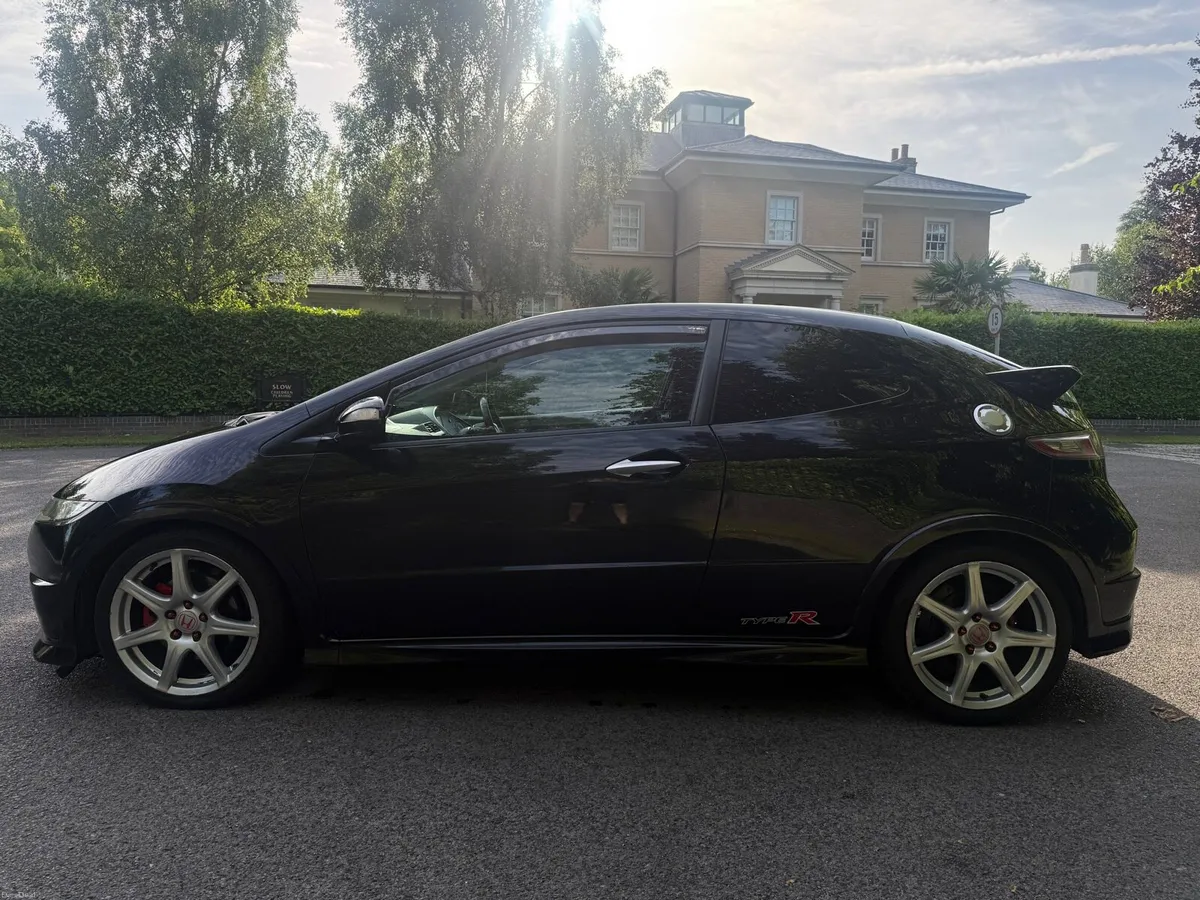 FN2 TYPE R NCT 04/27 - Image 4