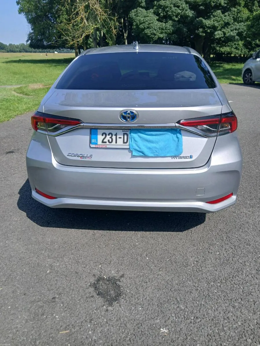Toyota corrolla saloon - Image 2