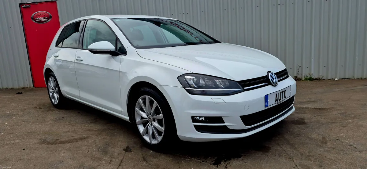 Volkswagen Golf auto new model 1.2 comortline - Image 3