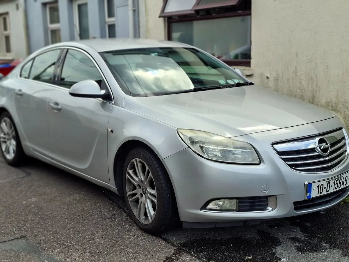 Opel Insignia 2010 - Image 1