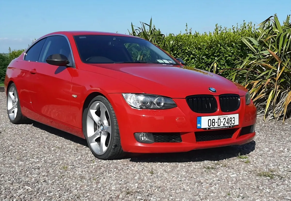 BMW e92 325i 2008 - Image 1