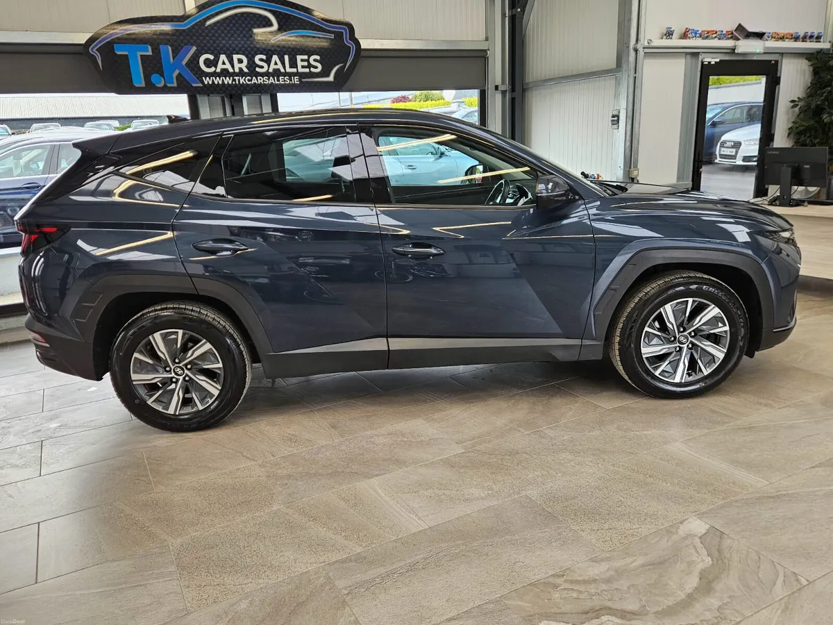 21 HYUNDAI TUCSON COMFORT PLUS EDITION - Image 3