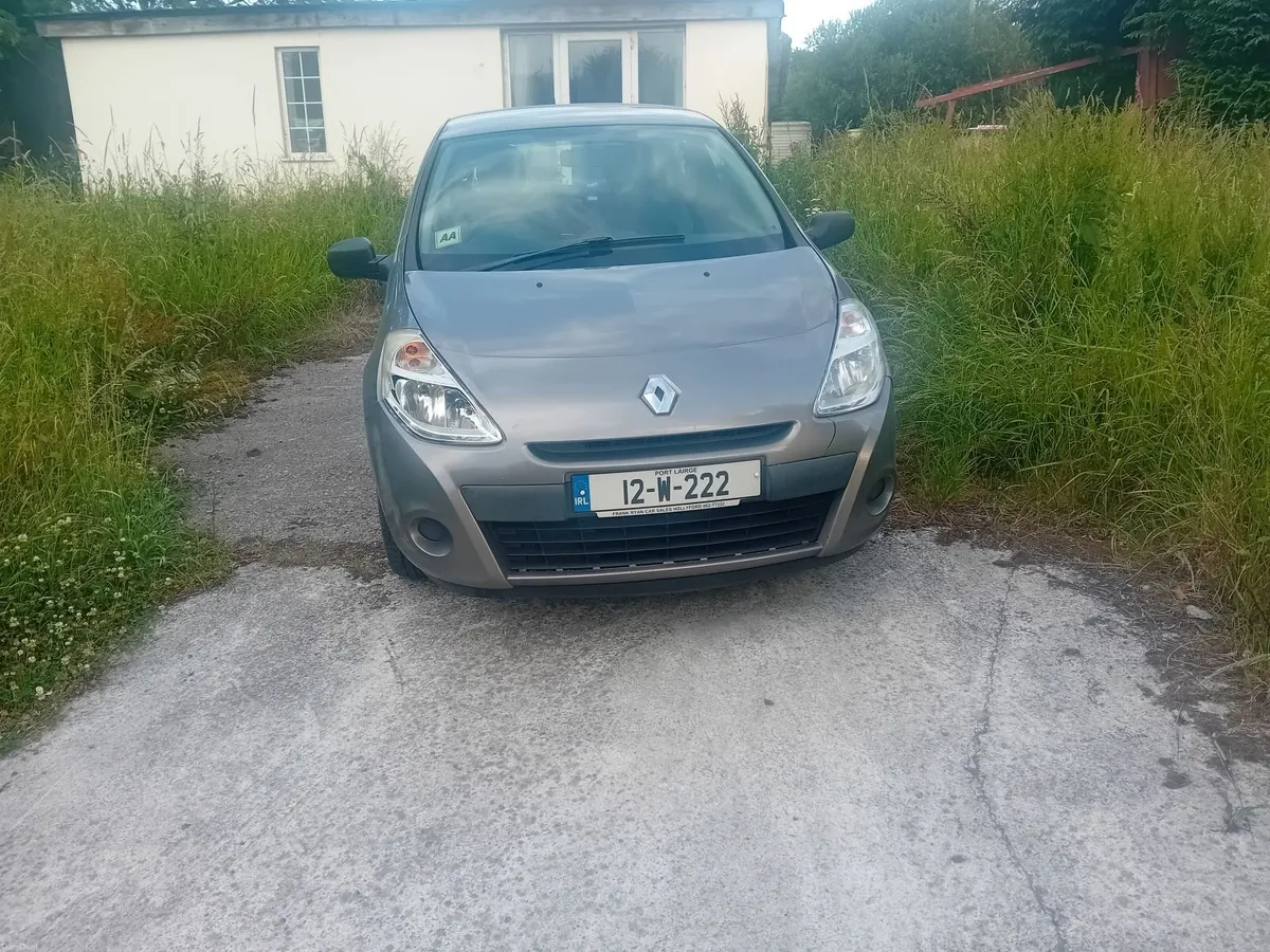 Renault Clio 2012 - Image 2