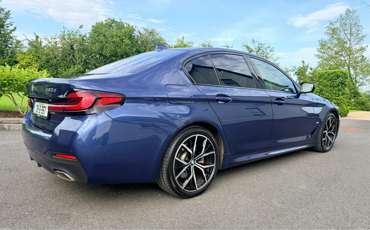 BMW 520D M SPORT - Image 2