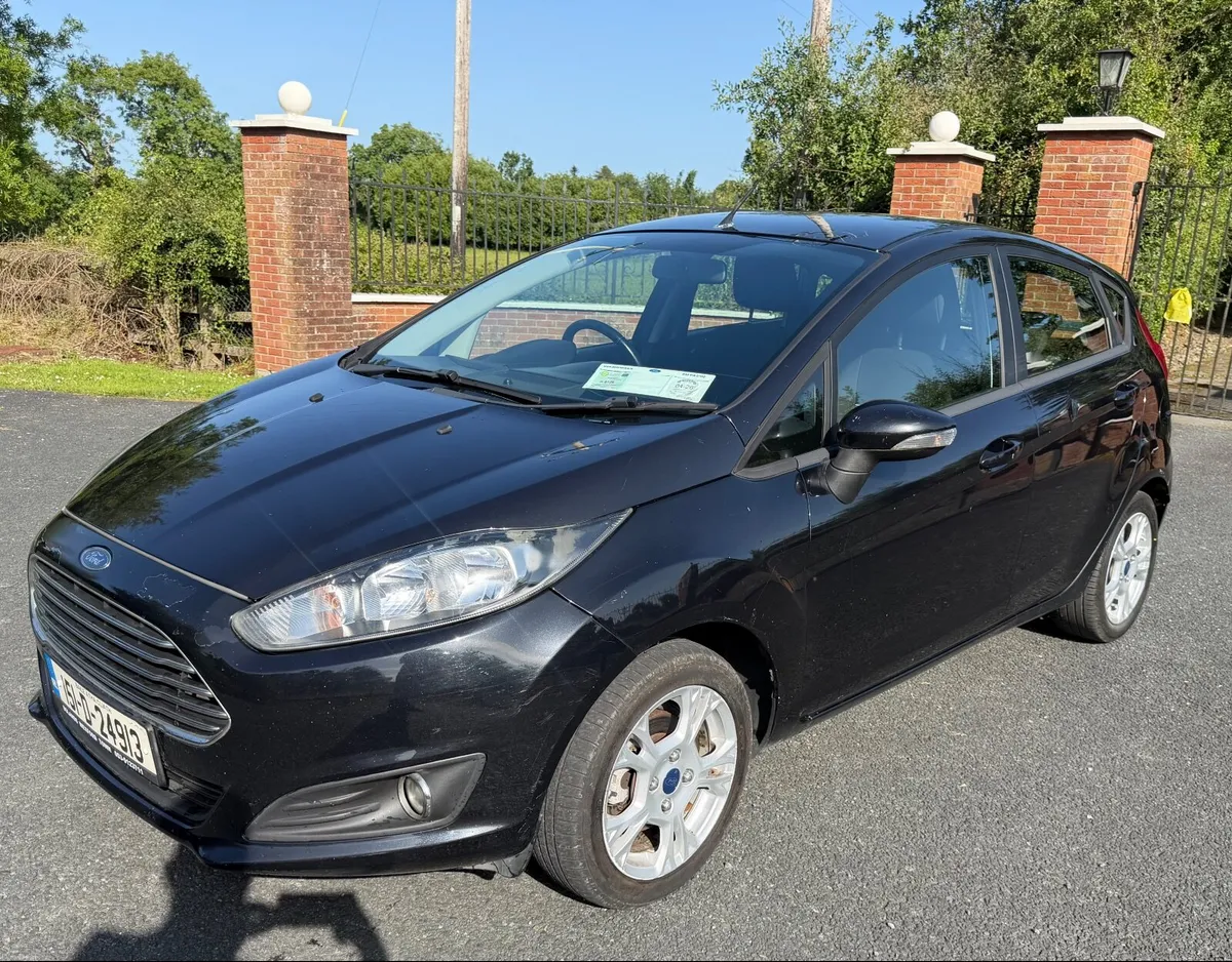 Ford Fiesta 2015 - Image 4