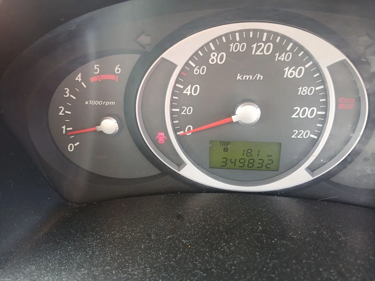 Hyundai Tucson 2008 Taxed + Test - Image 2