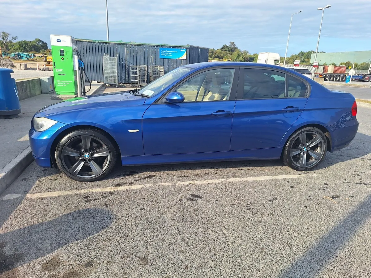 BMW 3-Series 2007 - Image 5