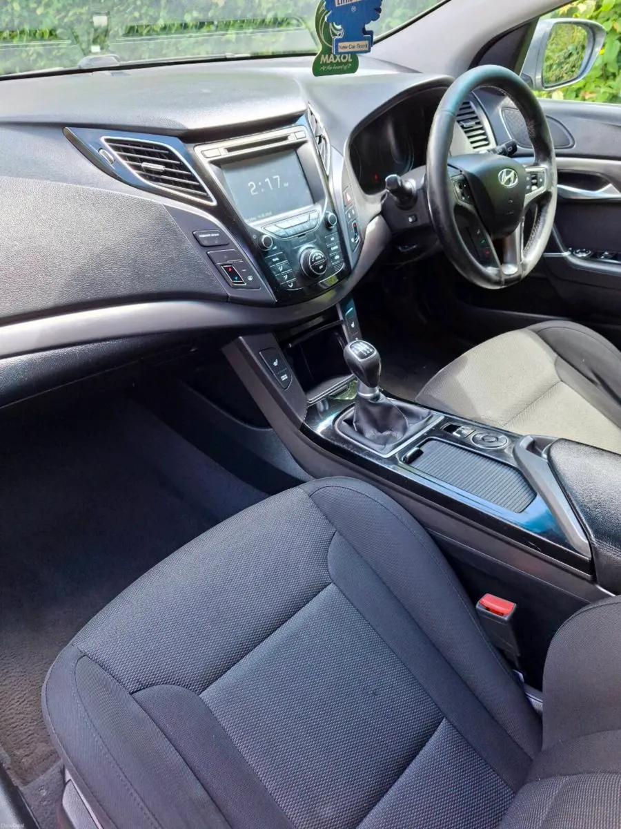For Sale Hyundai i40 New Nct 06/27 - Image 5