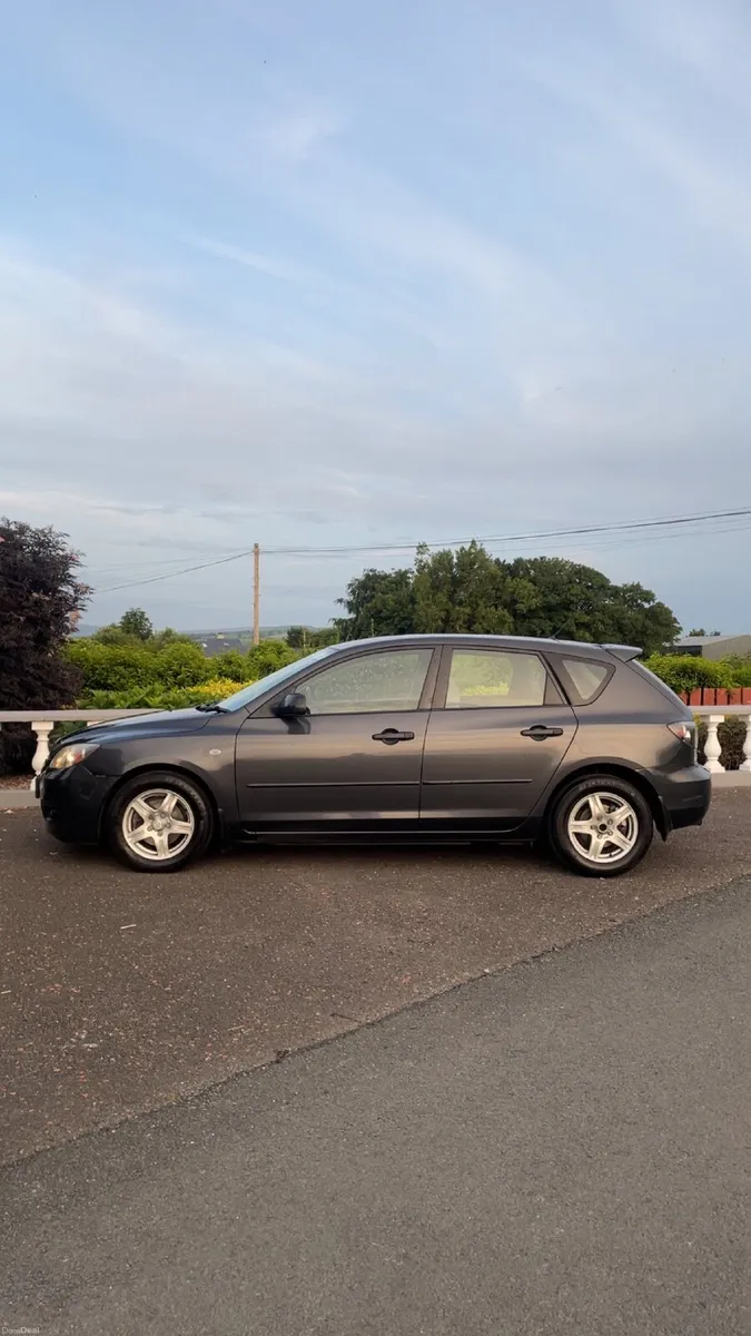 Mazda 3 - Image 4