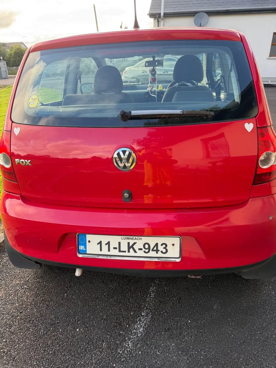 Volkswagen Fox 2011 - Image 2