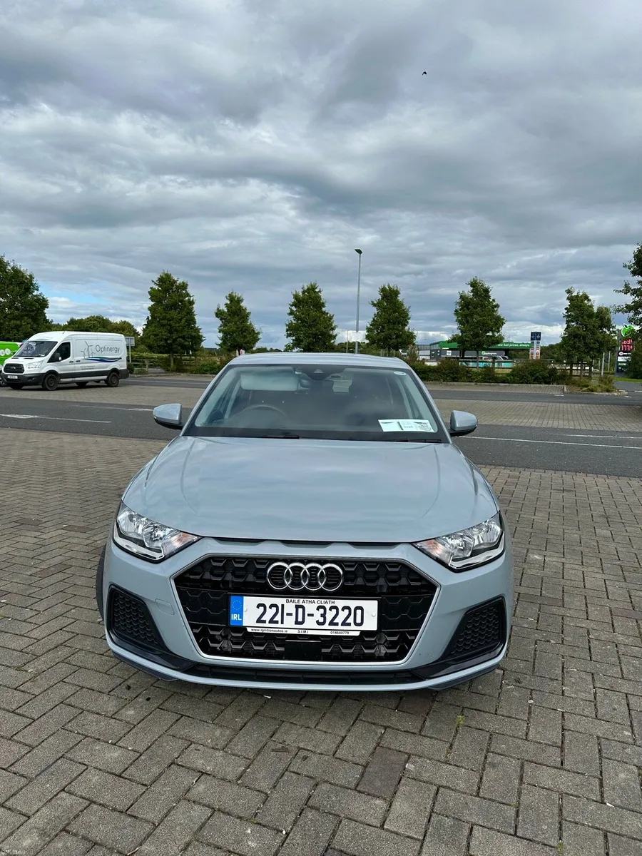 2022 Audi A1 30 TFSI S Tronic - Image 2