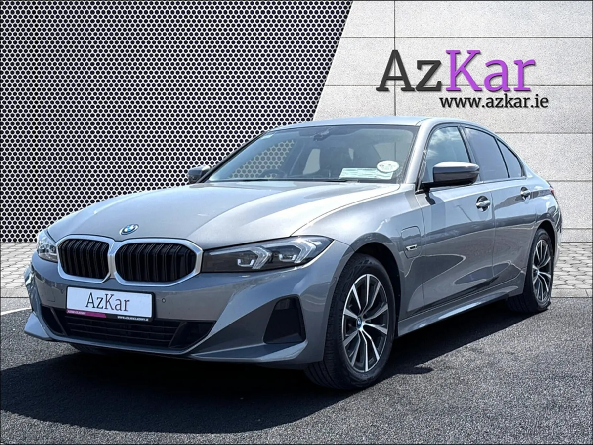 BMW 3-Series 2023 SPORT 2.0 PLUG IN HYBRID SALOON - Image 3