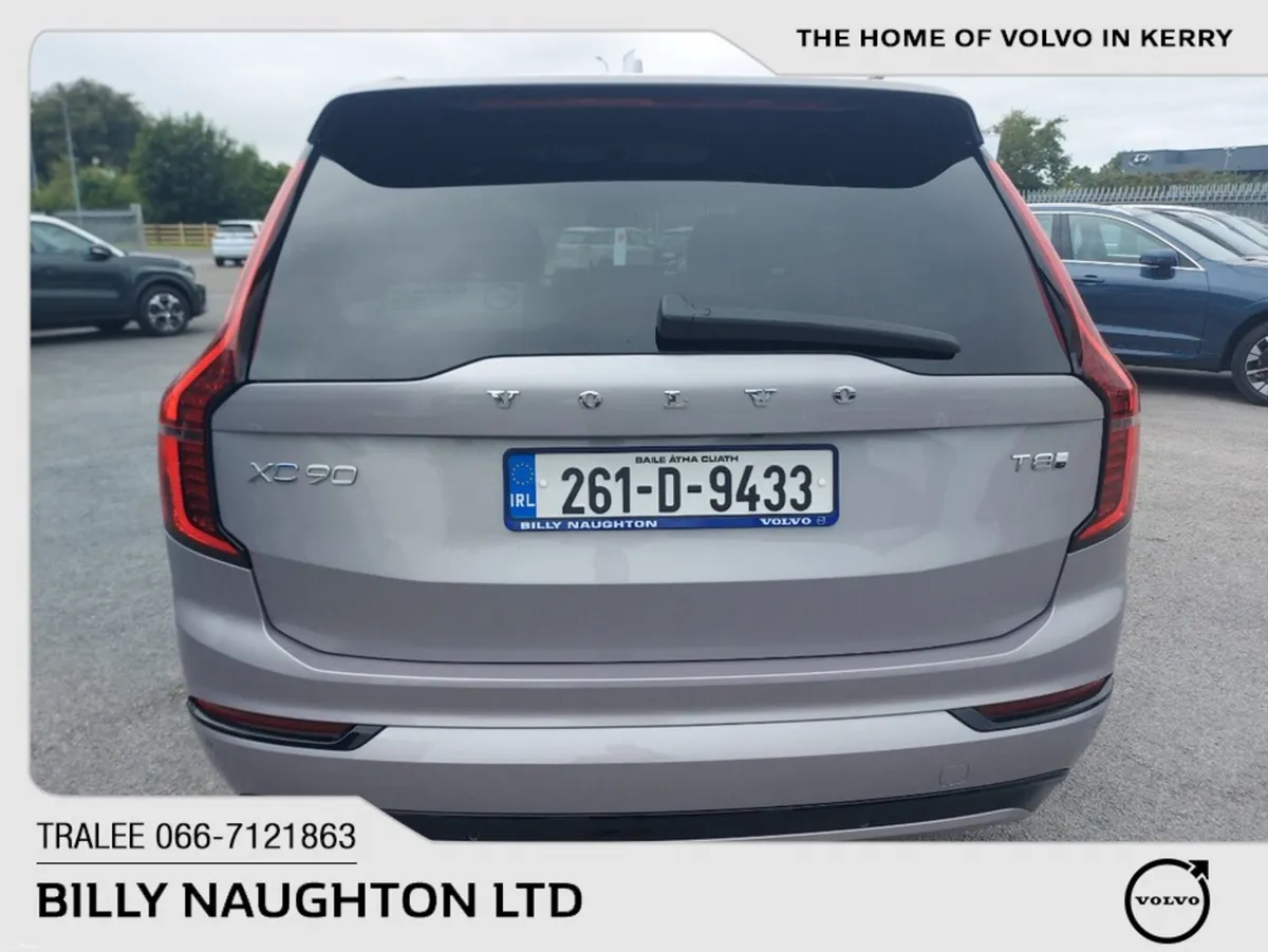 Volvo XC90 T8 PHEV PLUS DARK AWD 5DR - Image 5