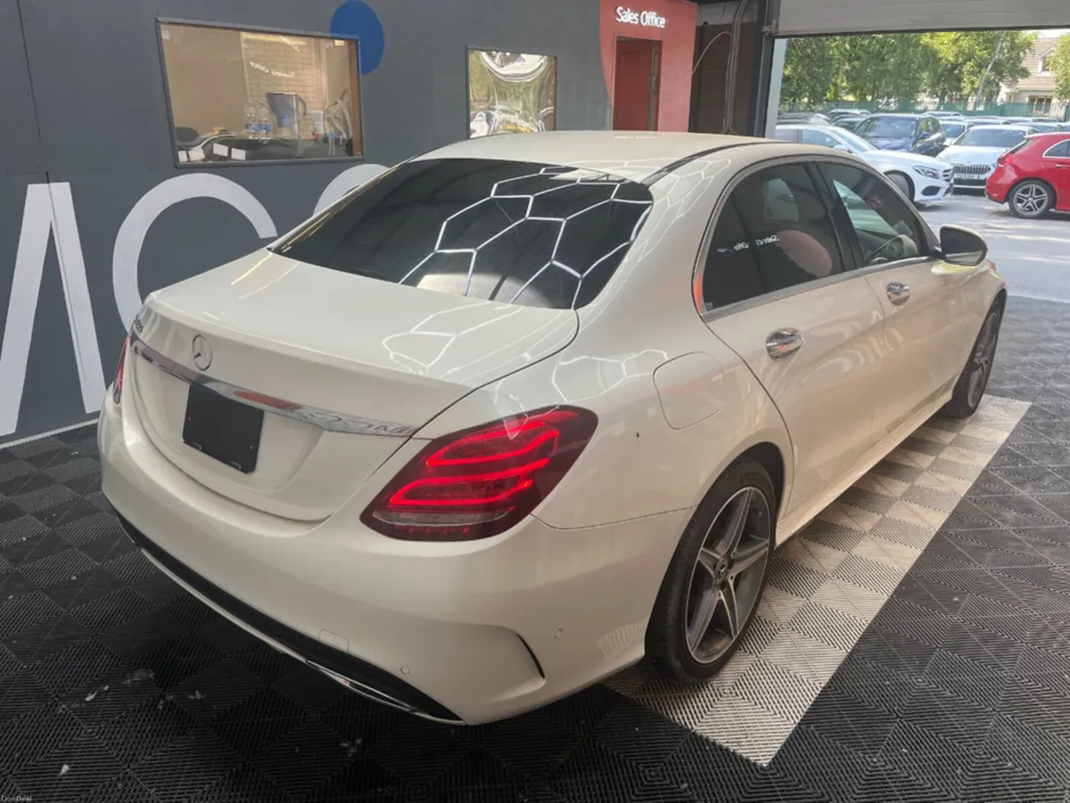 Mercedes-Benz C-Class 2018 MERCEDES-BENZ C220D 2.2 - Image 2