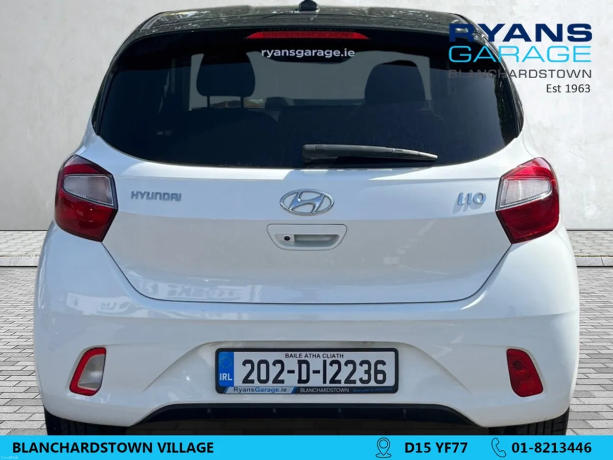 Hyundai i10 DELUXE PLUS 2 TONE ROOF 5DR - Image 4