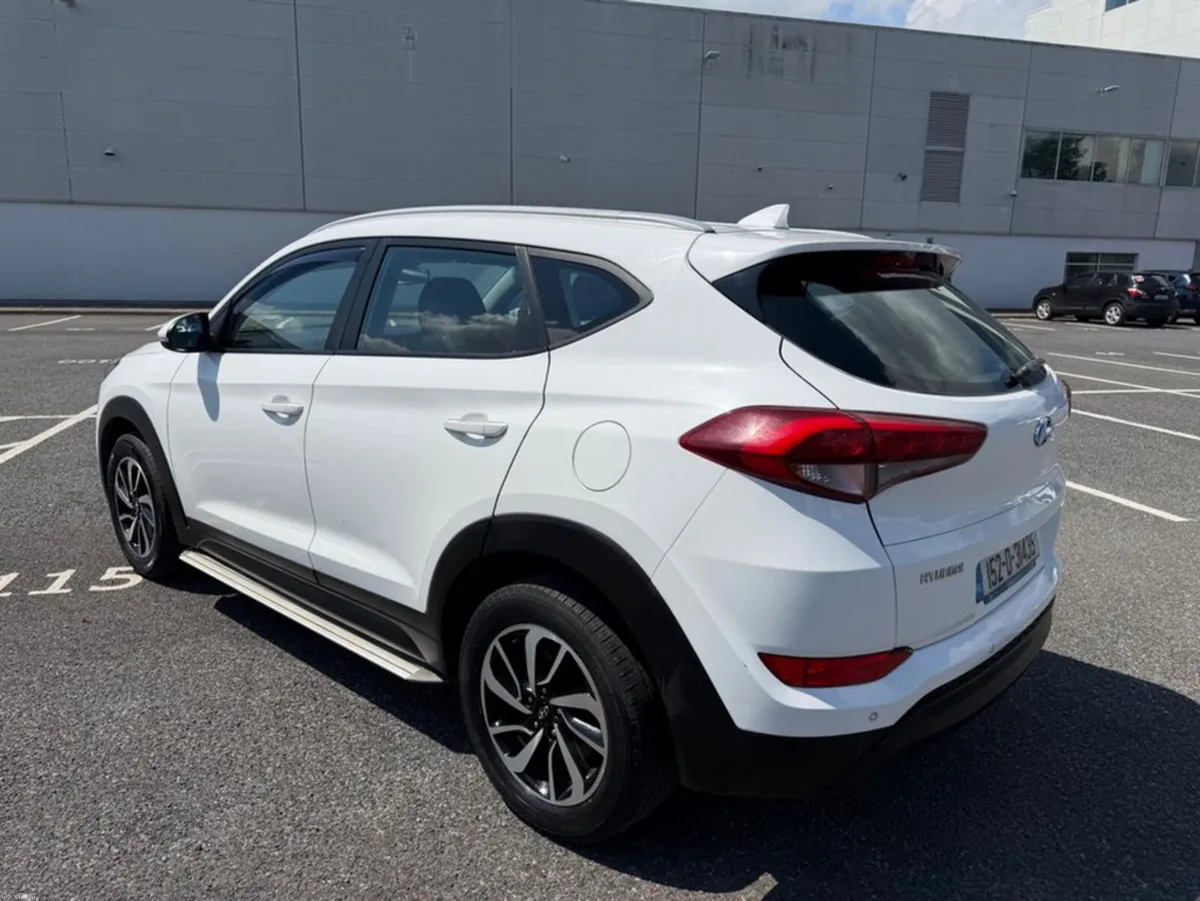 Hyundai Tucson 1.7 CRDI, WIDE SCREEN NAV, 2 KEYS, - Image 3