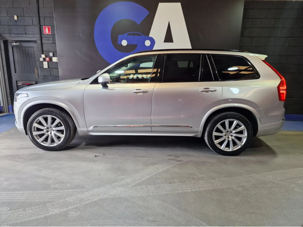 Volvo XC90 INSCRIPTION **7 SEATER, ELECTRIC TAILGA - Image 5