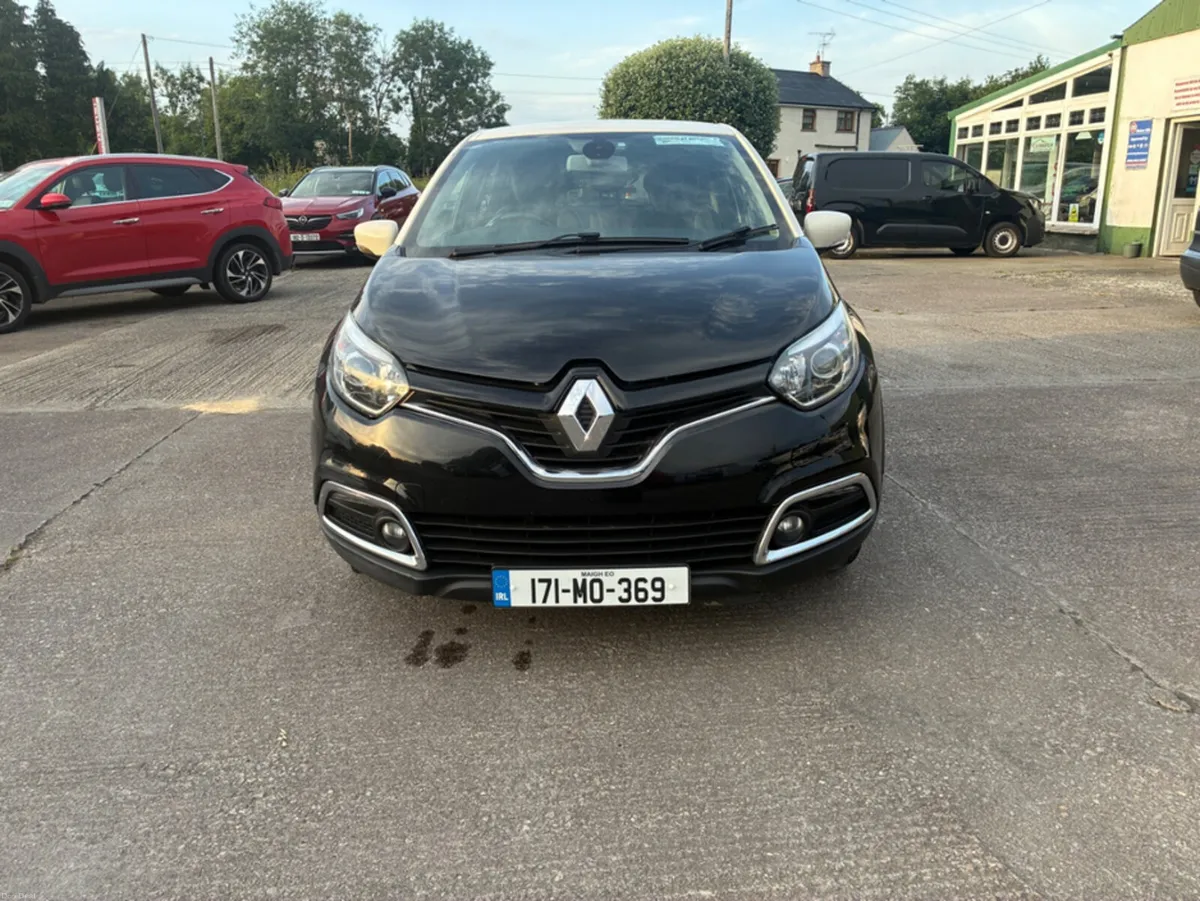 Renault Captur SIGNATURE 1.5 DCI 90 20 4DR - Image 2