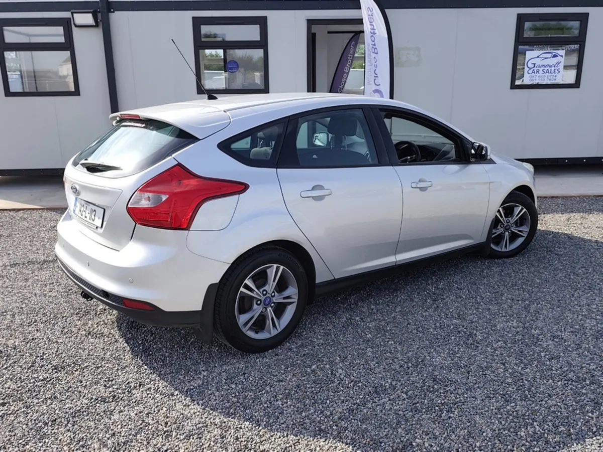 Ford Focus 2014MY EDITION 1.6 95PS 4DR - Image 2