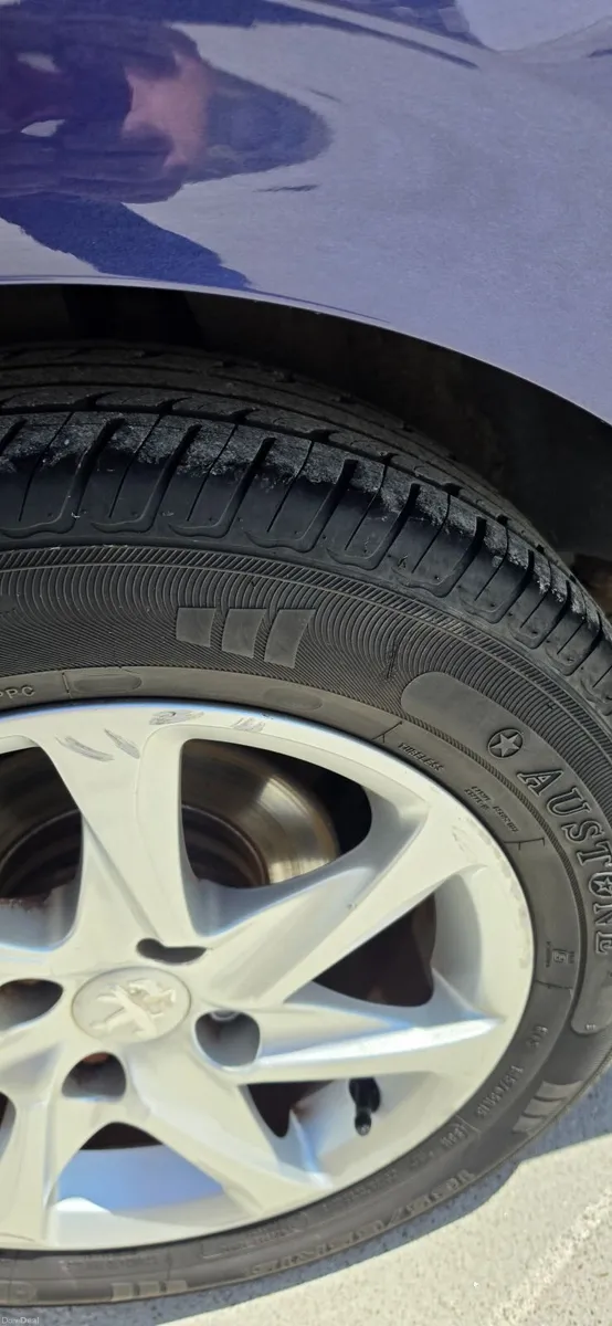 Peugeot 208 2012 - Image 4