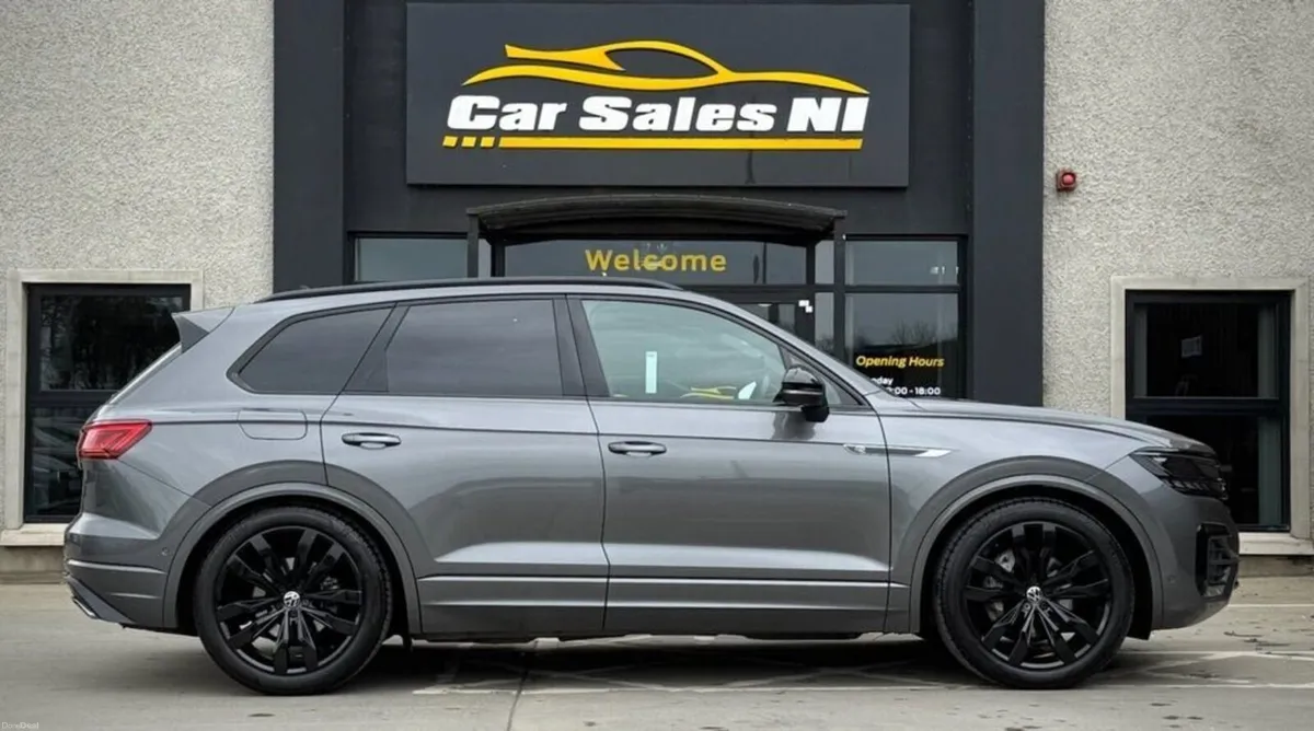 3.0 TDI V6 Black Edition SUV 5dr Diesel Tiptronic - Image 3